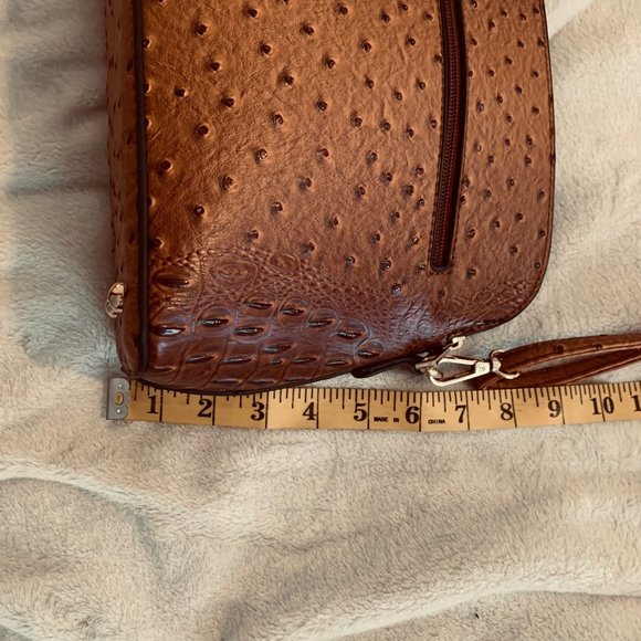 Ostrich Embossed Three Compartment Purse With Tassel and Bow - Picture 13 of 16